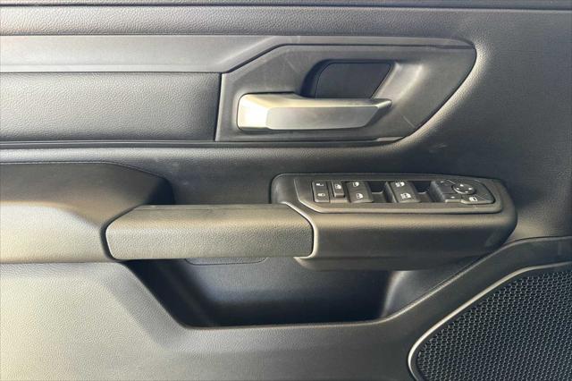 2026 Ram 1500 Express Crew Cab 4x4 57 Box