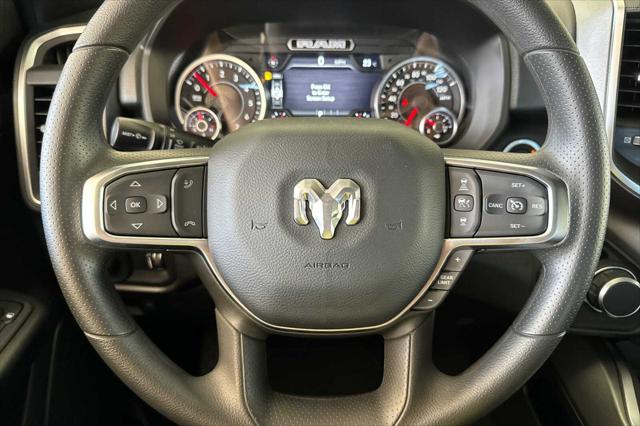 2026 Ram 1500 Express Crew Cab 4x4 57 Box
