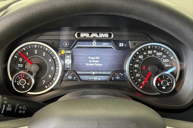 2026 Ram 1500 Express Crew Cab 4x4 57 Box