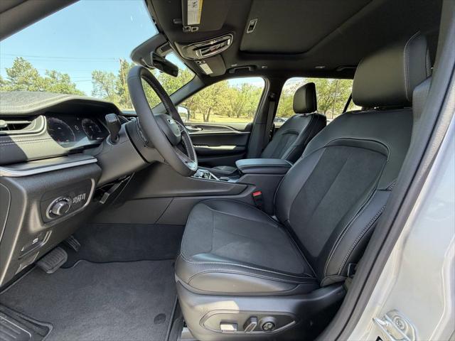 2026 Jeep Grand Cherokee L Summit 4x4