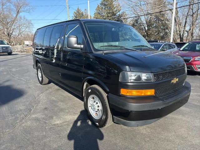 2018 Chevrolet Express LS for sale in Cedarville, IL