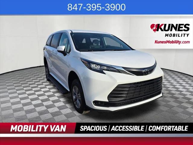 2026 Toyota Sienna LE for sale in Antioch, IL