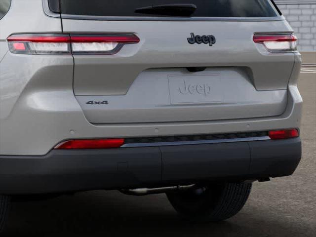 2026 Jeep Grand Cherokee L Altitude 4x4
