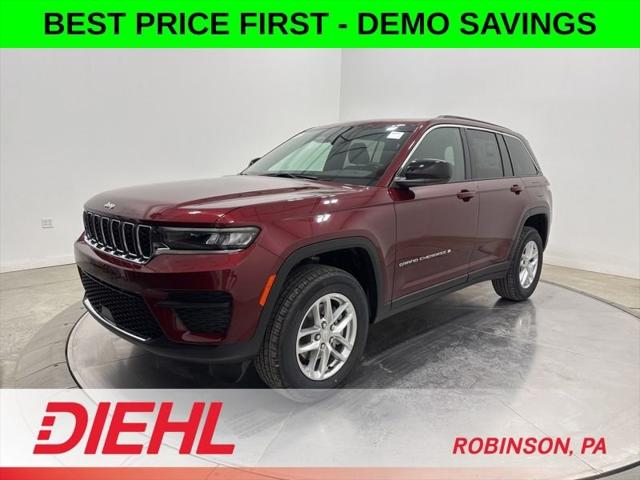2026 Jeep Grand Cherokee GRAND CHEROKEE LAREDO X 4X4
