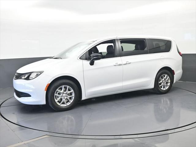 2026 Chrysler Voyager VOYAGER LX