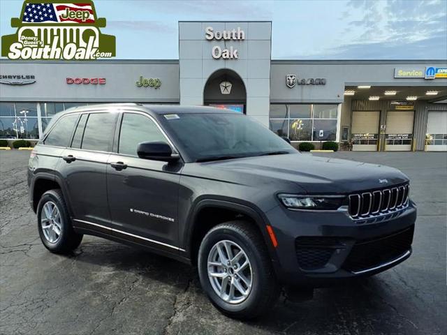 2026 Jeep Grand Cherokee Laredo 4x4 for sale in Matteson, IL