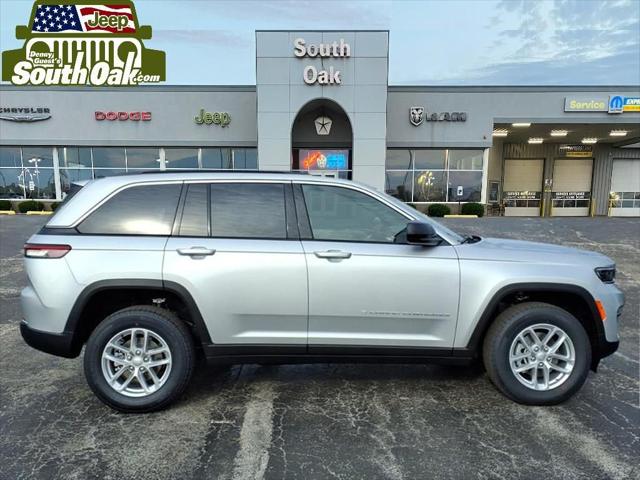 2026 Jeep Grand Cherokee GRAND CHEROKEE LAREDO 4X4