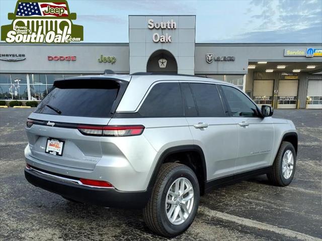 2026 Jeep Grand Cherokee GRAND CHEROKEE LAREDO 4X4