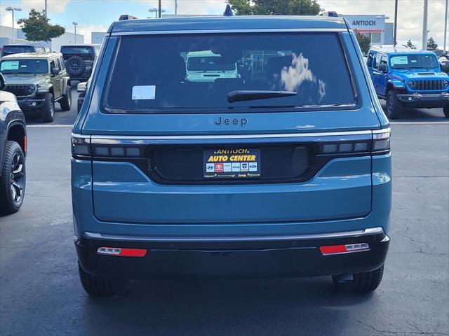 2026 Jeep Grand Wagoneer 4x2