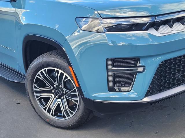 2026 Jeep Grand Wagoneer 4x2