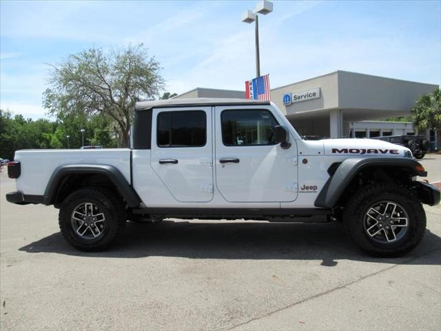 2026 Jeep Gladiator GLADIATOR MOJAVE 4X4