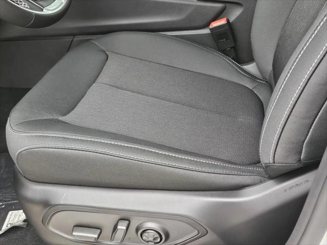 2026 Jeep Grand Cherokee Laredo 4x2