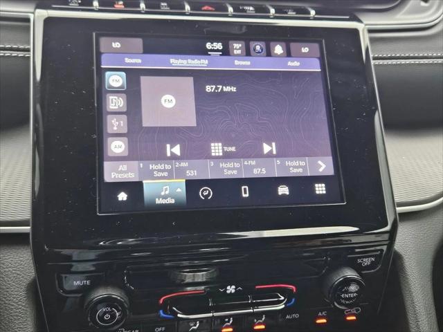 2026 Jeep Grand Cherokee Laredo 4x2