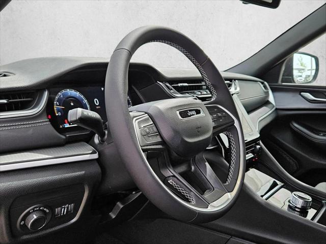 2026 Jeep Grand Cherokee GRAND CHEROKEE LAREDO 4X2