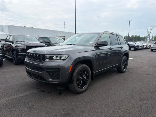 2026 Jeep Grand Cherokee GRAND CHEROKEE LAREDO ALTITUDE 4X4