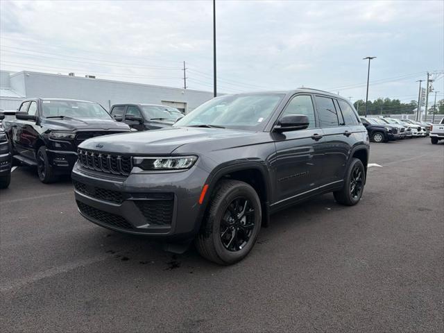 2026 Jeep Grand Cherokee GRAND CHEROKEE LAREDO ALTITUDE 4X4