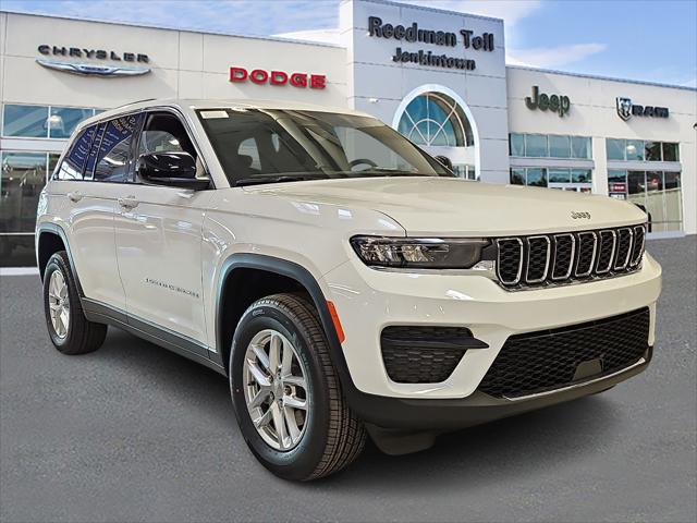 2026 Jeep Grand Cherokee GRAND CHEROKEE LAREDO X 4X4
