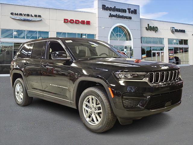2026 Jeep Grand Cherokee GRAND CHEROKEE LAREDO X 4X4