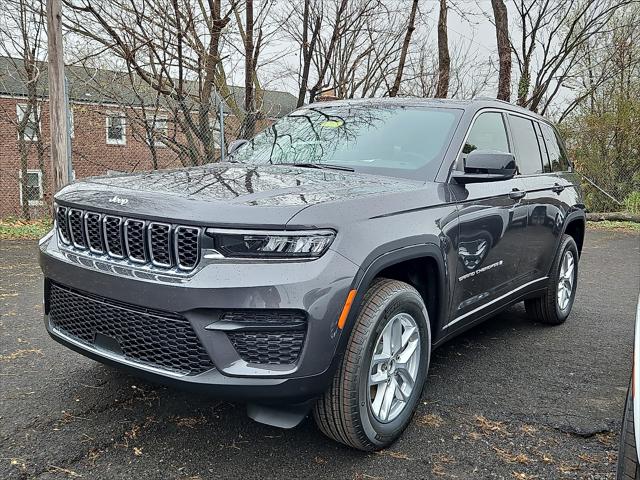 2026 Jeep Grand Cherokee GRAND CHEROKEE LAREDO X 4X4