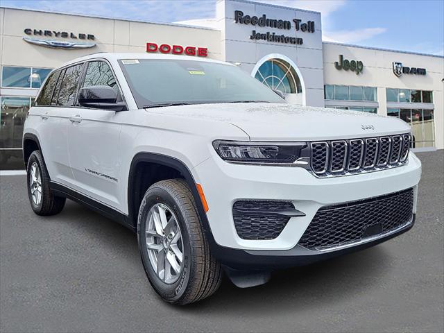 2026 Jeep Grand Cherokee GRAND CHEROKEE LAREDO X 4X4