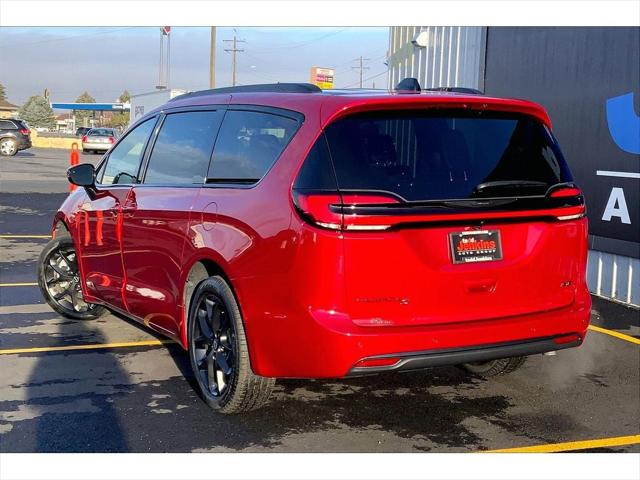 2026 Chrysler Pacifica PACIFICA SELECT AWD