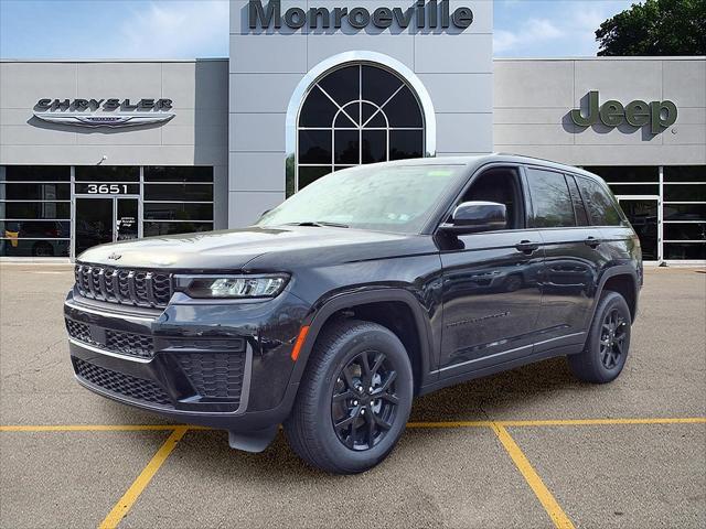 2026 Jeep Grand Cherokee GRAND CHEROKEE LAREDO ALTITUDE 4X4 2026 Jeep Grand Cherokee GRAND CHEROKEE LAREDO ALTITUDE 4X4