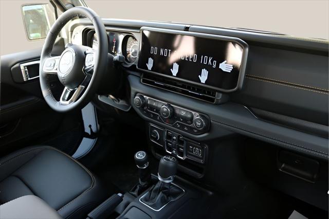 2026 Jeep Wrangler 4-Door Sahara 4x4