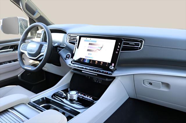 2026 Jeep Grand Wagoneer 4x4