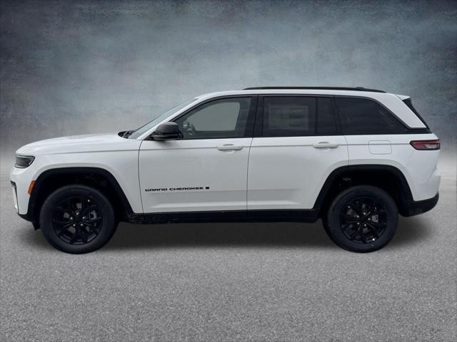 2026 Jeep Grand Cherokee GRAND CHEROKEE LAREDO ALTITUDE 4X4