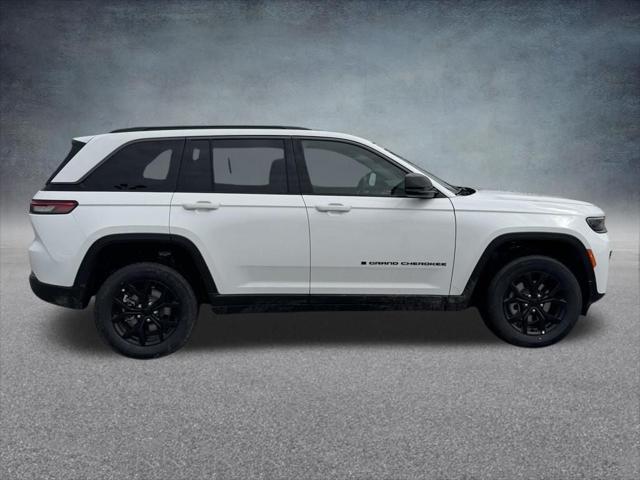 2026 Jeep Grand Cherokee Altitude 4x4