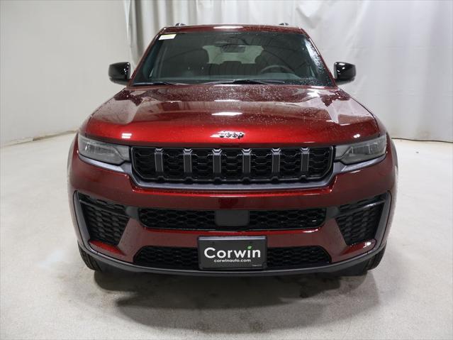 2026 Jeep Grand Cherokee GRAND CHEROKEE LAREDO ALTITUDE 4X4