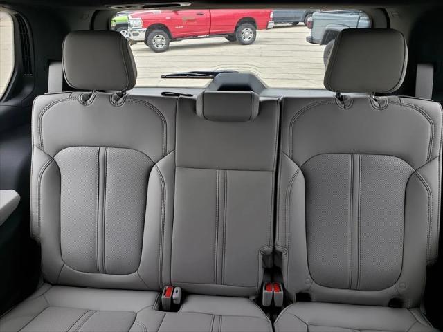 2026 Jeep Grand Wagoneer 4x4