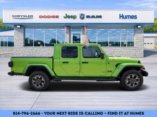 2026 Jeep Gladiator GLADIATOR SAHARA 4X4 2026 Jeep Gladiator GLADIATOR SAHARA 4X4