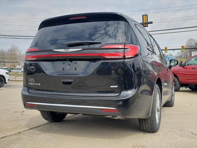 2026 Chrysler Pacifica PACIFICA SELECT AWD