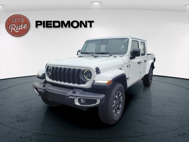 2026 Jeep Gladiator GLADIATOR SAHARA 4X4 2026 Jeep Gladiator GLADIATOR SAHARA 4X4