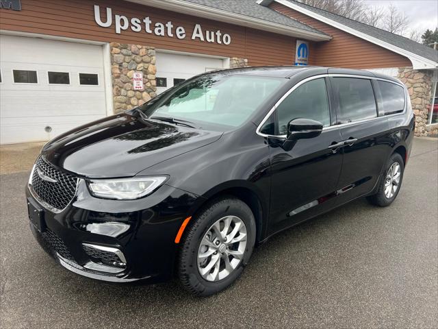 2026 Chrysler Pacifica Select AWD for sale in Saranac Lake, NY