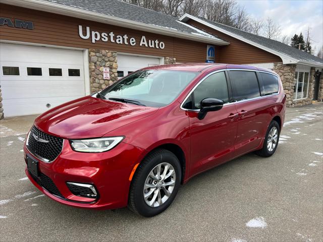 2026 Chrysler Pacifica Select AWD for sale in Saranac Lake, NY