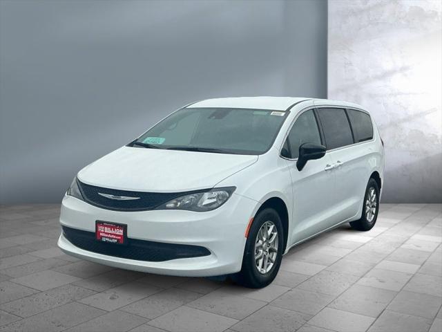 2026 Chrysler Voyager VOYAGER LX