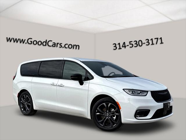 2026 Chrysler Pacifica PACIFICA SELECT