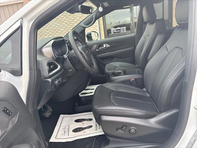 2026 Chrysler Pacifica PACIFICA SELECT