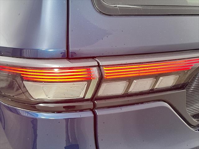 2026 Jeep Grand Wagoneer Limited Altitude 4x4