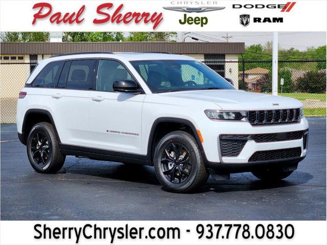 2026 Jeep Grand Cherokee GRAND CHEROKEE LAREDO ALTITUDE 4X4