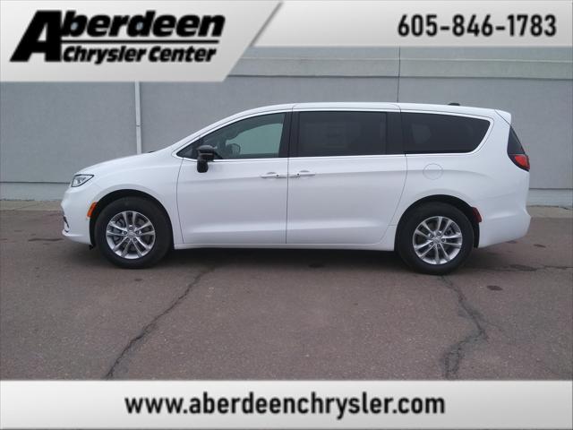 2026 Chrysler Pacifica PACIFICA SELECT AWD