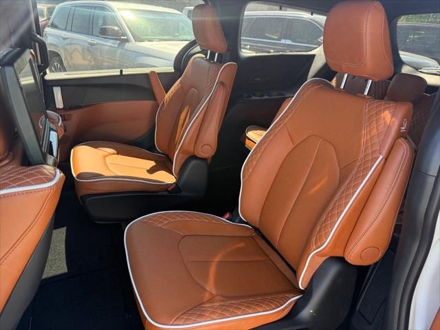 2026 Chrysler Pacifica Pinnacle