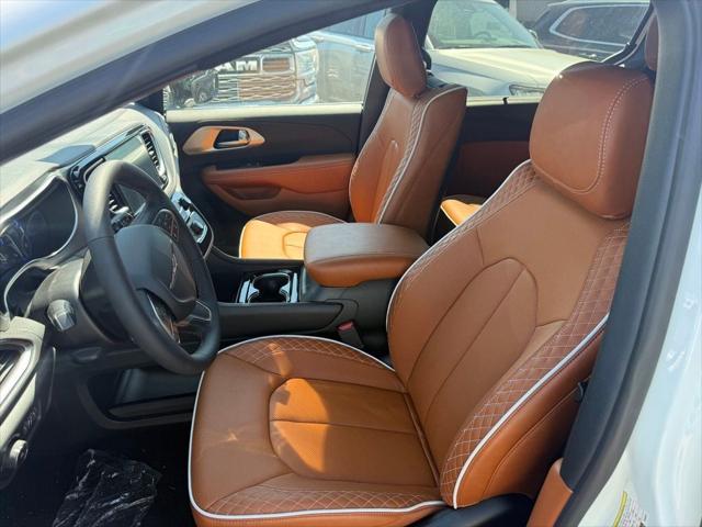 2026 Chrysler Pacifica Pinnacle