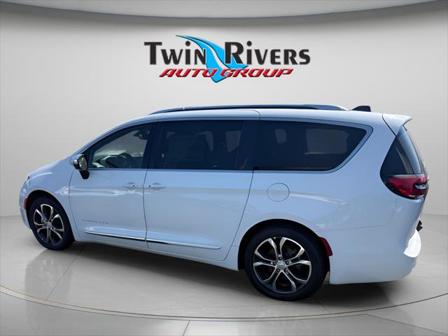 2026 Chrysler Pacifica Pinnacle