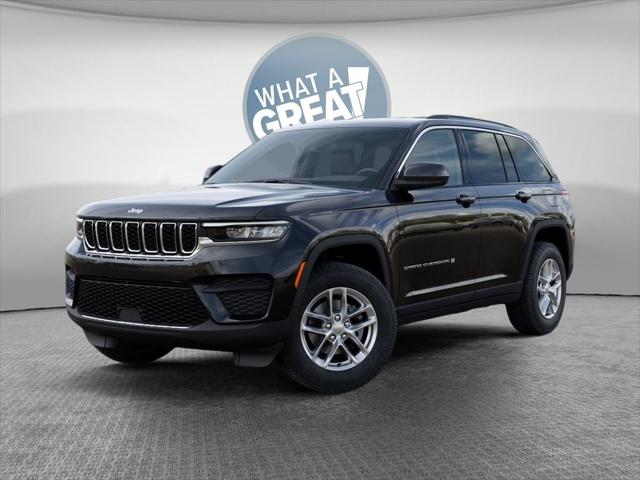 2026 Jeep Grand Cherokee GRAND CHEROKEE LAREDO X 4X4