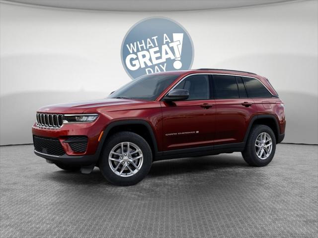 2026 Jeep Grand Cherokee GRAND CHEROKEE LAREDO X 4X4