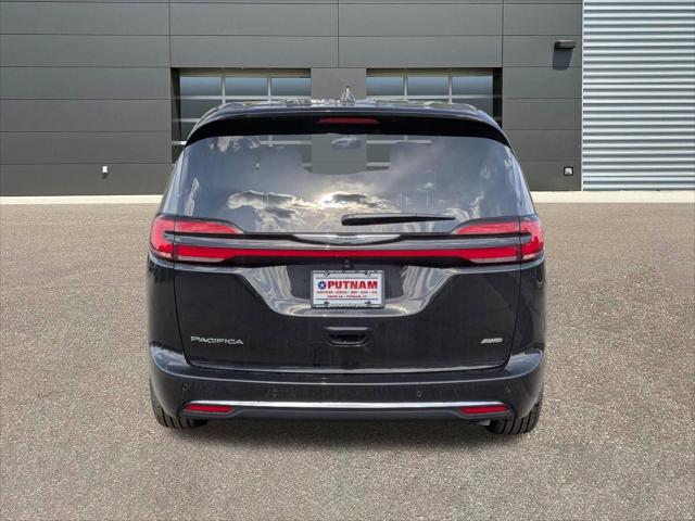 2026 Chrysler Pacifica Select AWD