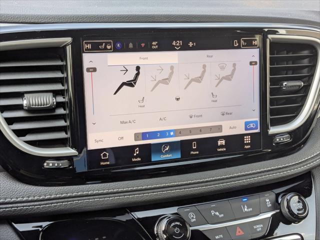 2026 Chrysler Pacifica Select AWD